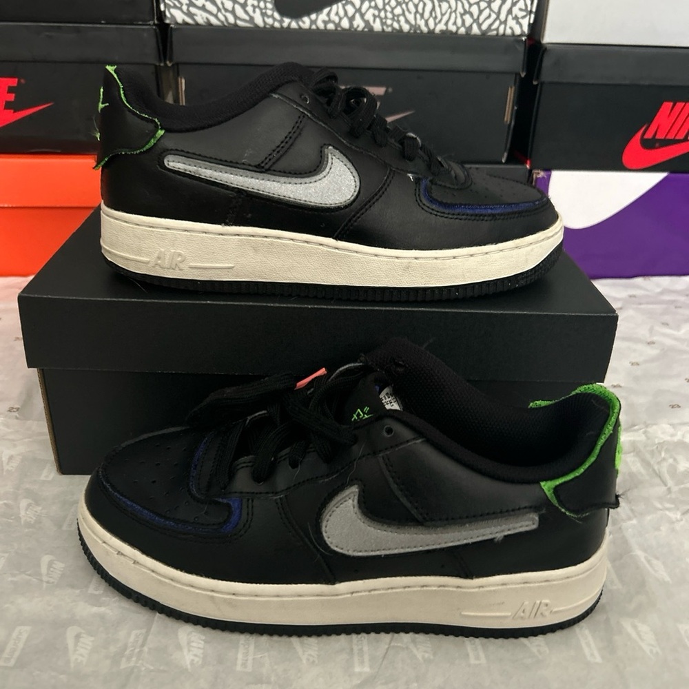 Size 6 GS Nike Air Force 1/1 low Af1 mix black